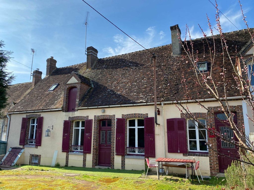 Achat maison à vendre 2 chambres 145 m² - Cour-Maugis-sur-Huisne