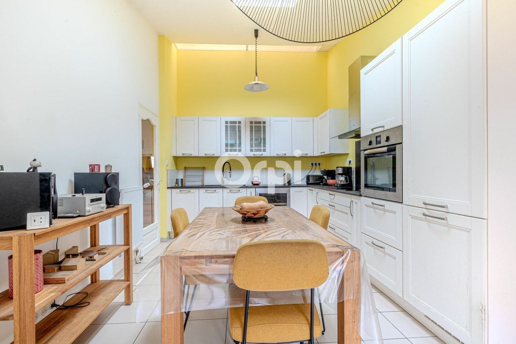 Achat maison à vendre 3 chambres 111 m² - Limoges
