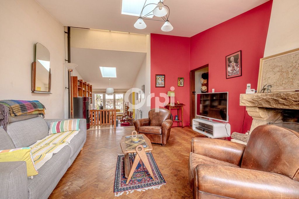 Achat maison à vendre 3 chambres 111 m² - Limoges