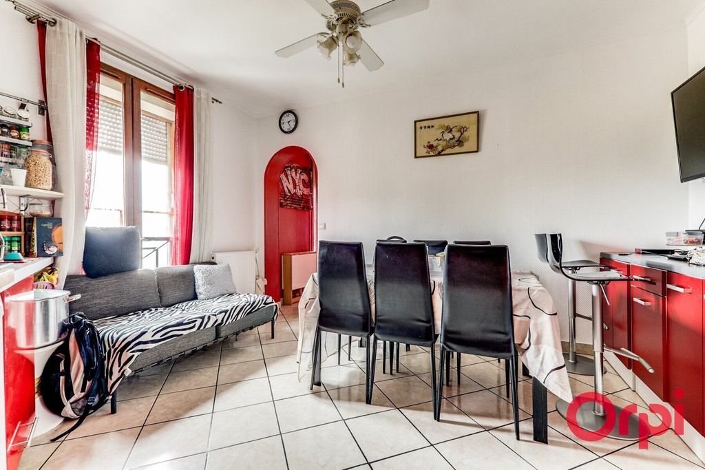 Achat appartement à vendre 3 pièces 46 m² - Aubervilliers