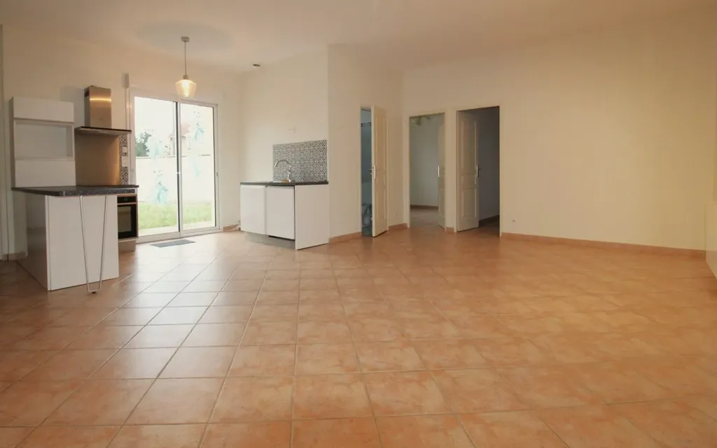 Achat maison à vendre 2 chambres 85 m² - Rozay-en-Brie