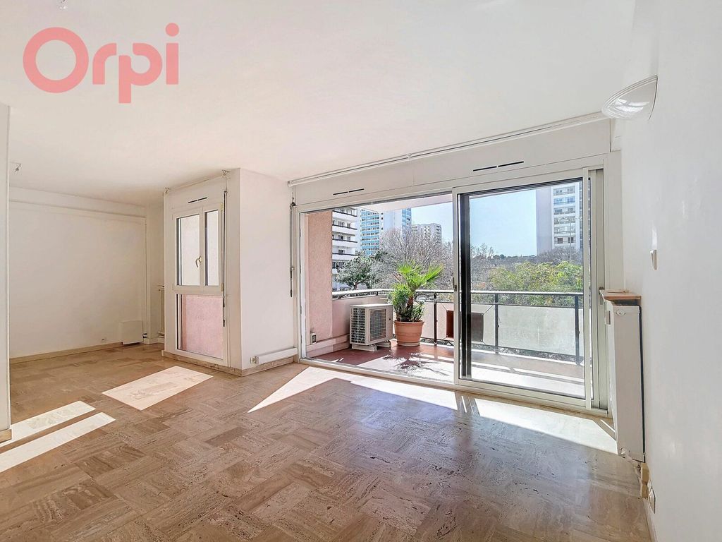 Achat appartement à vendre 4 pièces 87 m² - Toulon