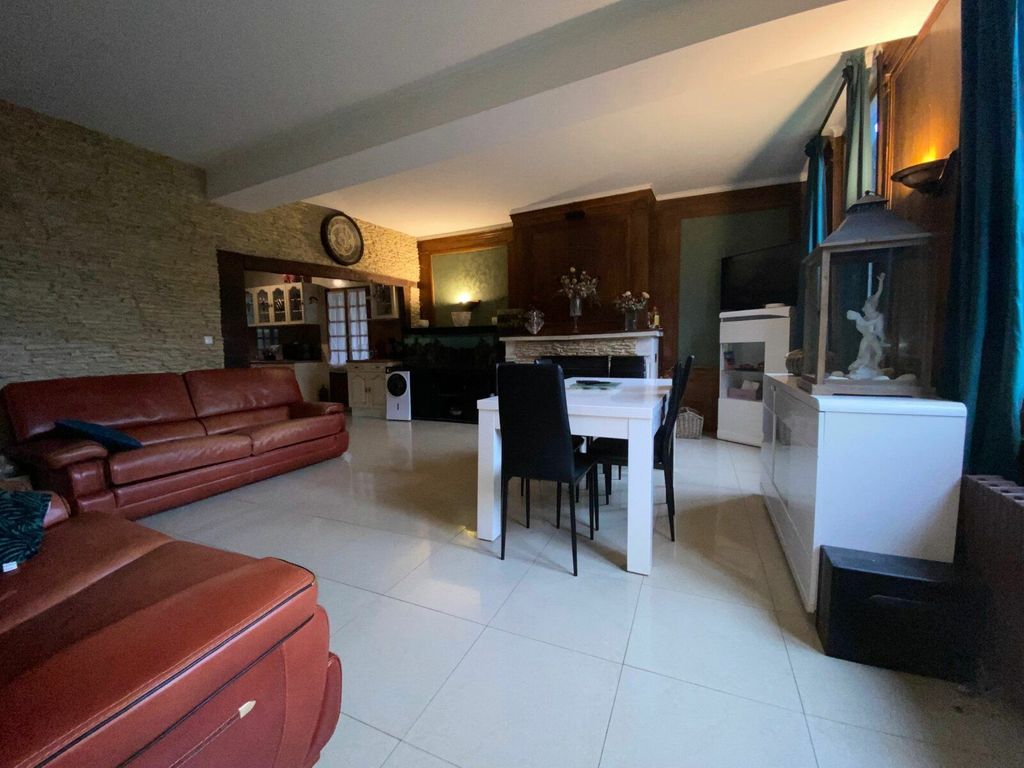 Achat maison à vendre 7 chambres 307 m² - Planrupt