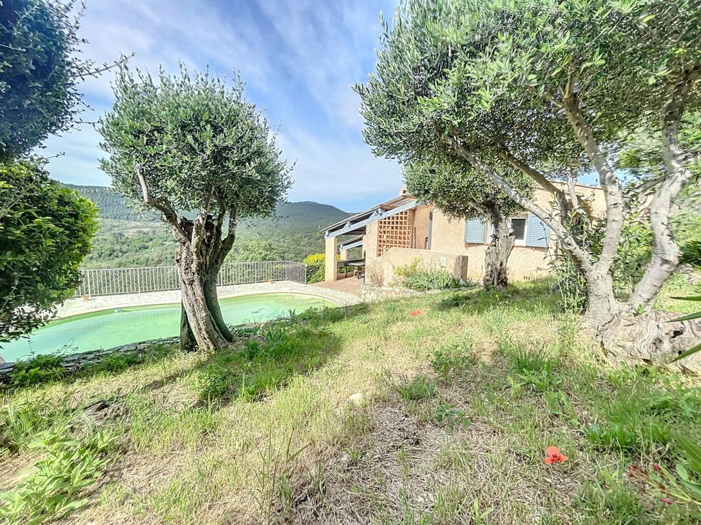 Achat maison à vendre 2 chambres 113 m² - Bagnols-en-Forêt