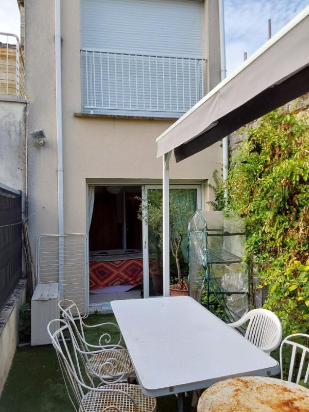 Achat maison à vendre 2 chambres 76 m² - Saint-Julien-Beychevelle