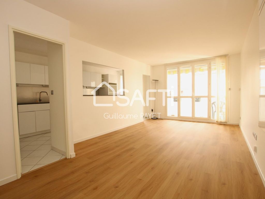 Achat appartement à vendre 3 pièces 72 m² - Chilly-Mazarin