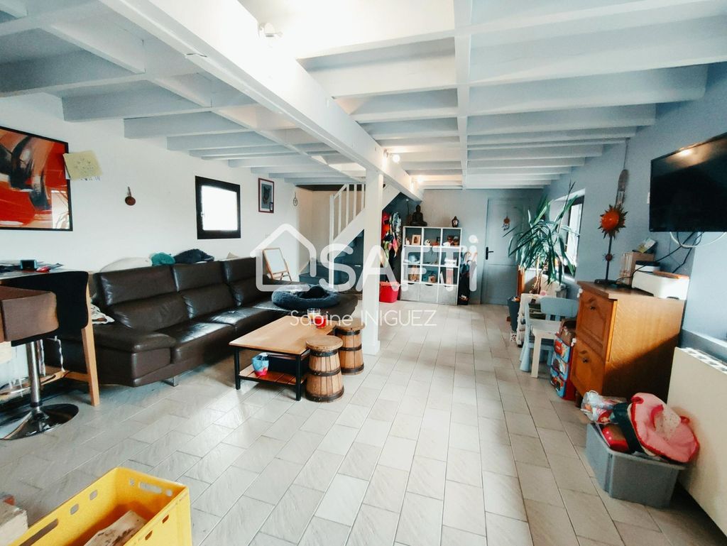 Achat maison à vendre 4 chambres 175 m² - Castres