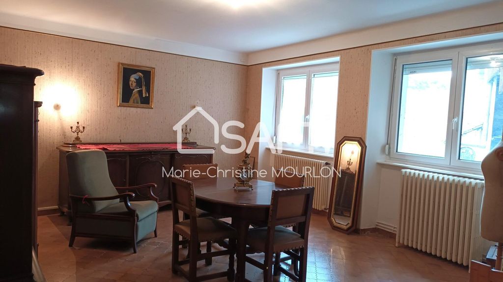 Achat maison à vendre 6 chambres 245 m² - Éternoz