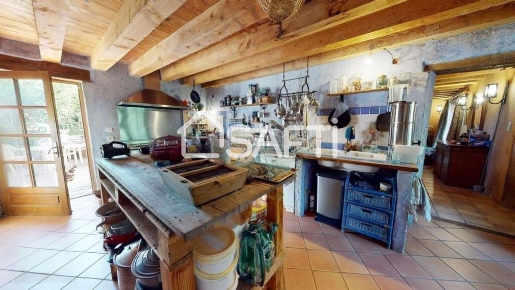 Achat maison à vendre 4 chambres 218 m² - Castres