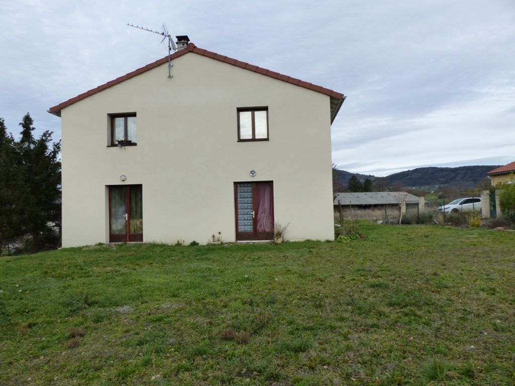 Achat maison à vendre 3 chambres 111 m² - Chanteuges