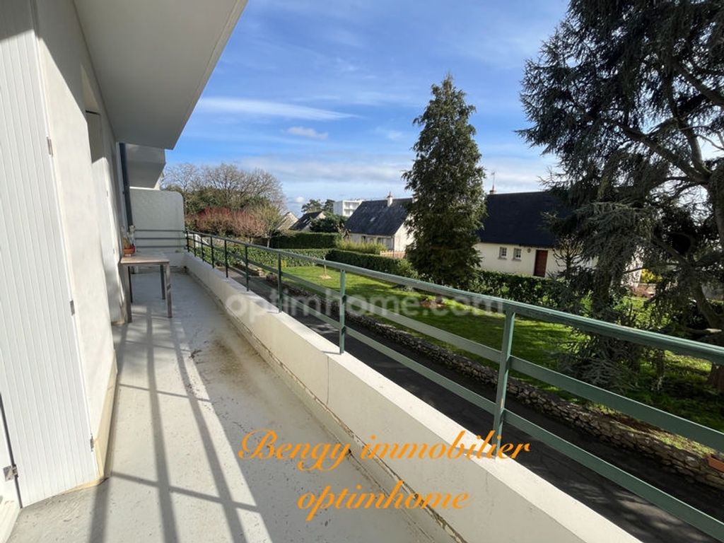 Achat appartement à vendre 3 pièces 84 m² - Saint-Cyr-sur-Loire