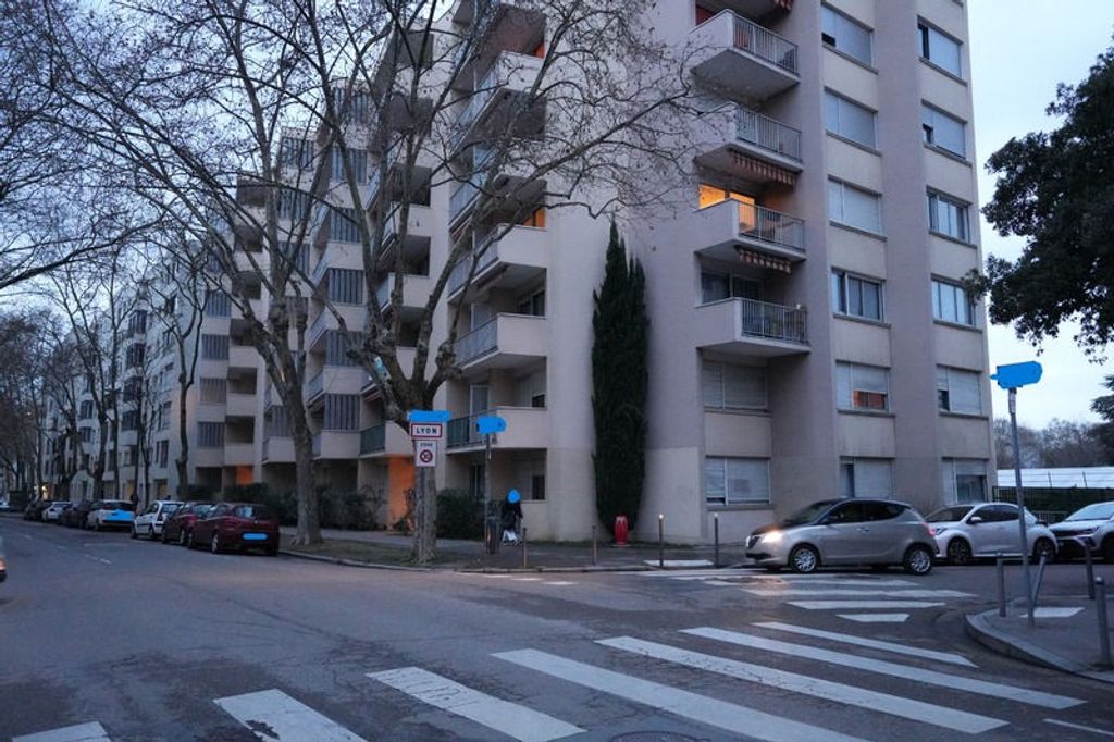 Achat studio à vendre 26 m² - Lyon 3ème arrondissement