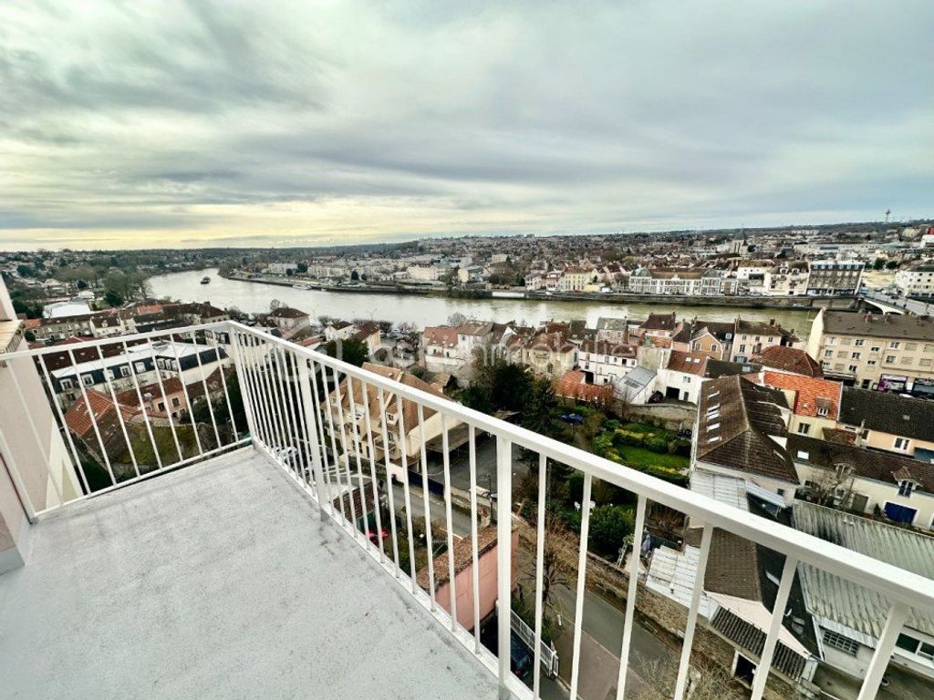 Achat appartement à vendre 4 pièces 76 m² - Corbeil-Essonnes