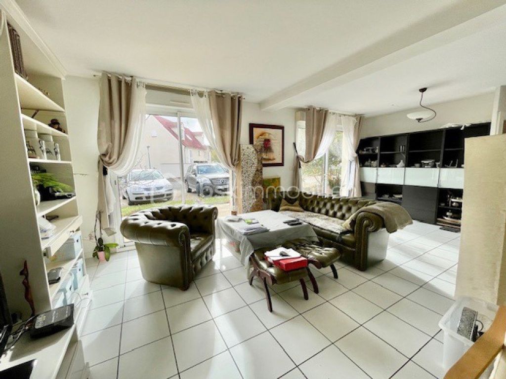 Achat maison à vendre 4 chambres 120 m² - Dammarie-les-Lys