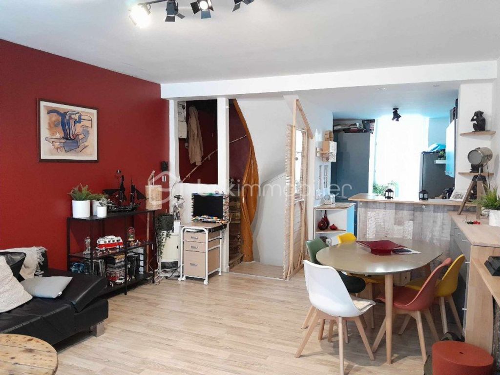 Achat maison à vendre 2 chambres 90 m² - Alençon