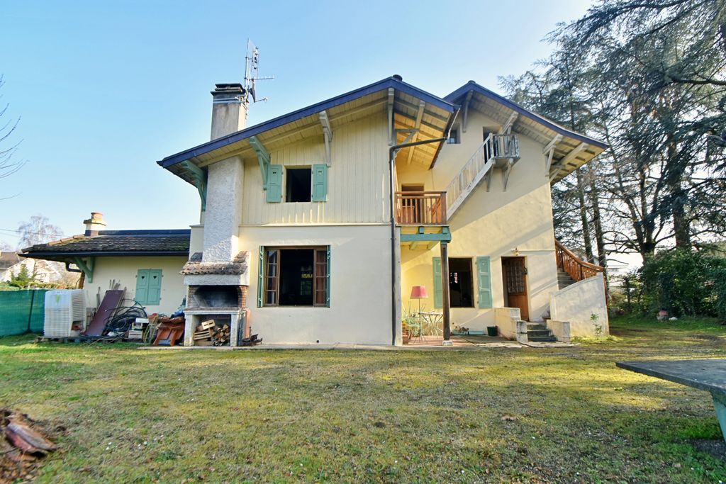 Achat maison à vendre 4 chambres 141 m² - Thonon-les-Bains