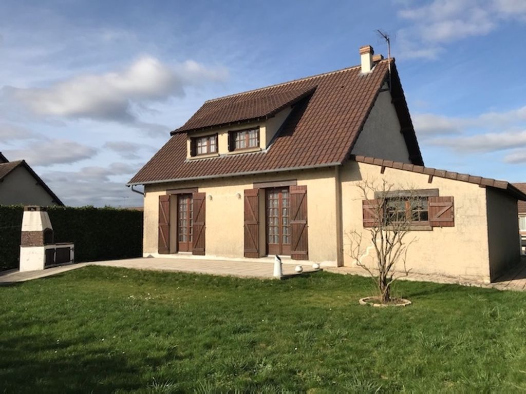 Achat maison à vendre 3 chambres 88 m² - Senonches