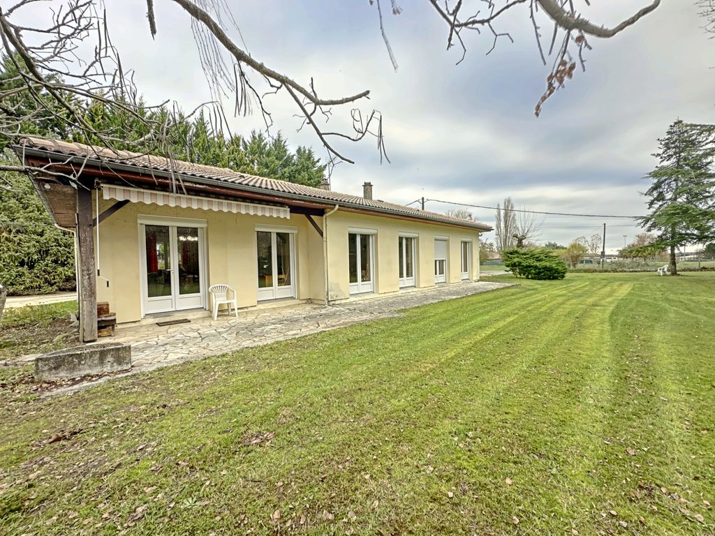 Achat maison à vendre 3 chambres 106 m² - Saint-Ciers-d'Abzac