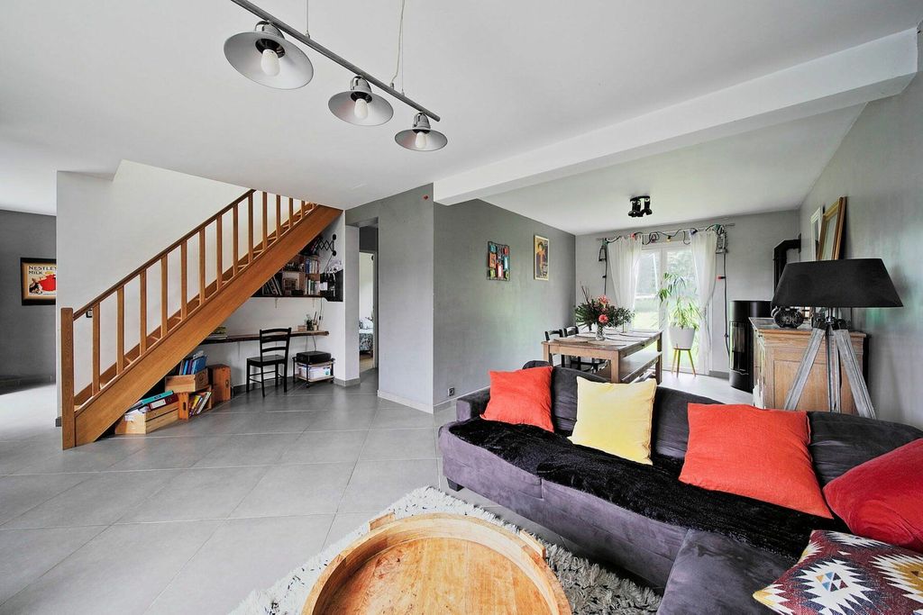 Achat maison à vendre 4 chambres 104 m² - Dampmart