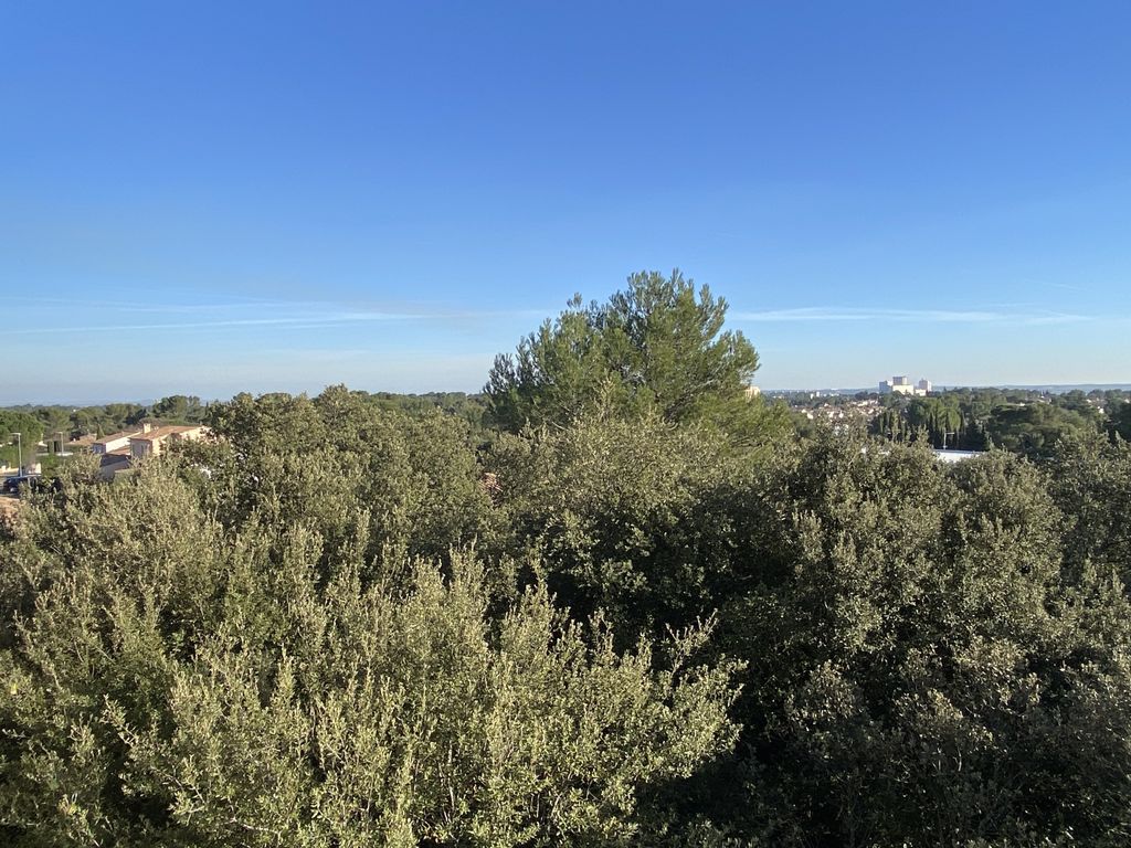 Achat appartement à vendre 2 pièces 47 m² - Nîmes