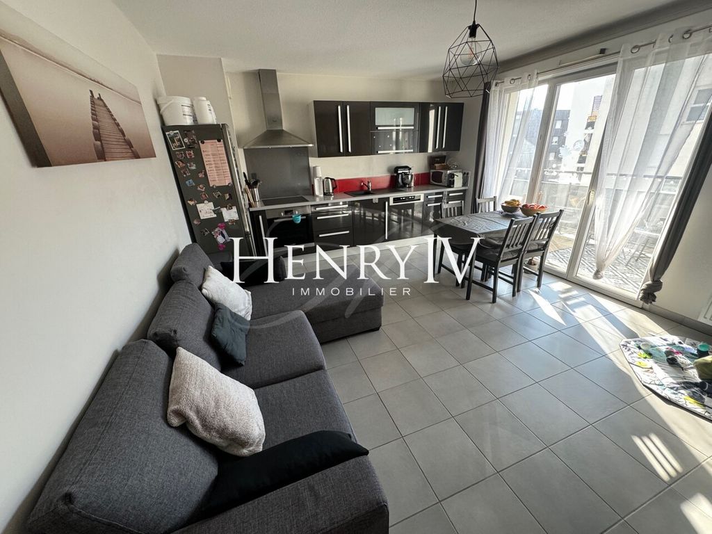 Achat appartement à vendre 2 pièces 44 m² - Saint-Martin-d'Hères