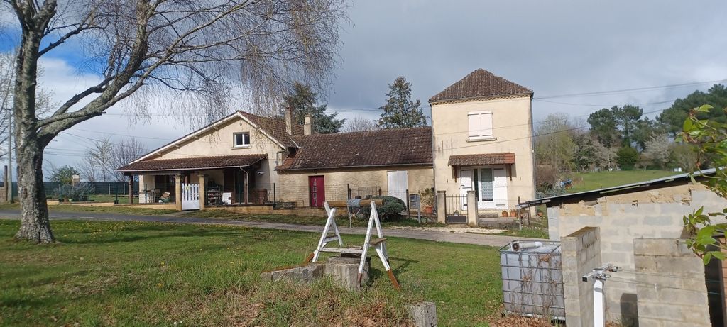 Achat maison à vendre 5 chambres 195 m² - Sarlat-la-Canéda