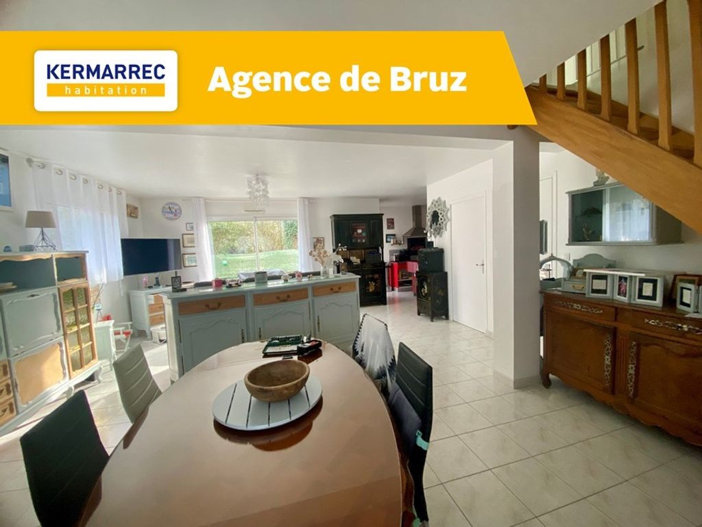 Achat maison à vendre 3 chambres 95 m² - Bruz
