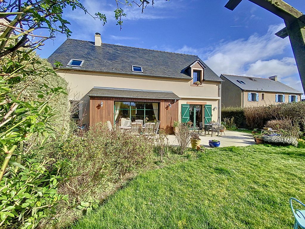 Achat maison à vendre 5 chambres 151 m² - Saint-Jouan-des-Guérets