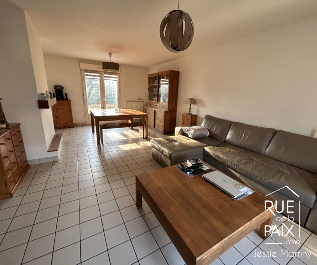 Achat maison à vendre 3 chambres 108 m² - Mûrs-Erigné