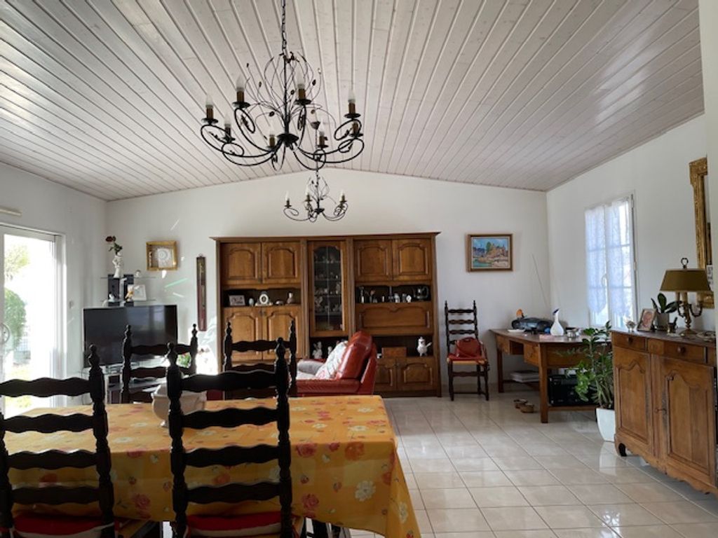 Achat maison à vendre 3 chambres 93 m² - Saint-Hilaire-de-Riez