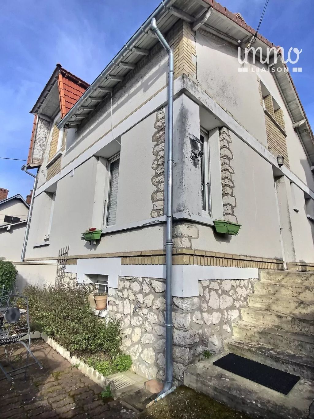 Achat maison à vendre 2 chambres 114 m² - Blois