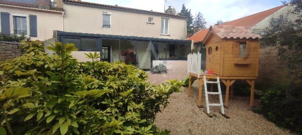 Achat maison à vendre 3 chambres 107 m² - La Bretonnière-la-Claye