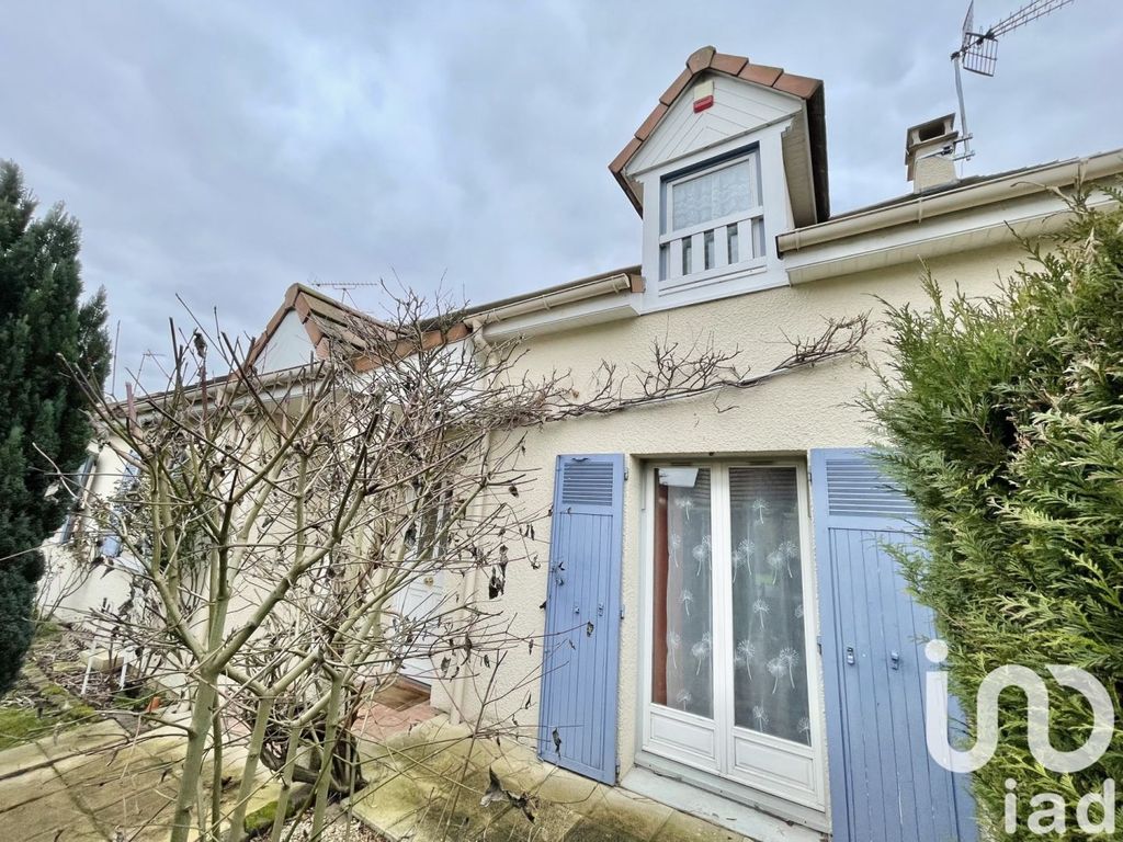 Achat maison à vendre 4 chambres 140 m² - Saint-Germain-sur-Morin
