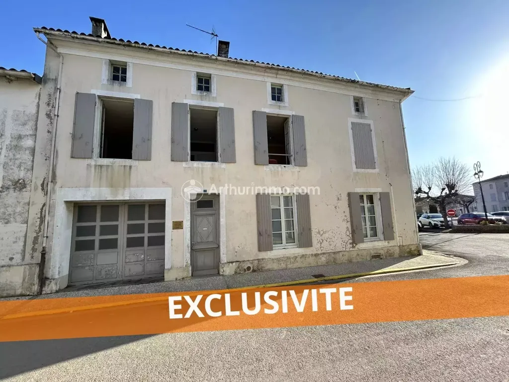 Achat maison à vendre 4 chambres 174 m² - Beauvais-sur-Matha