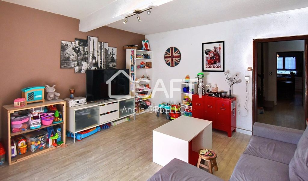 Achat maison à vendre 4 chambres 165 m² - Mas-Grenier