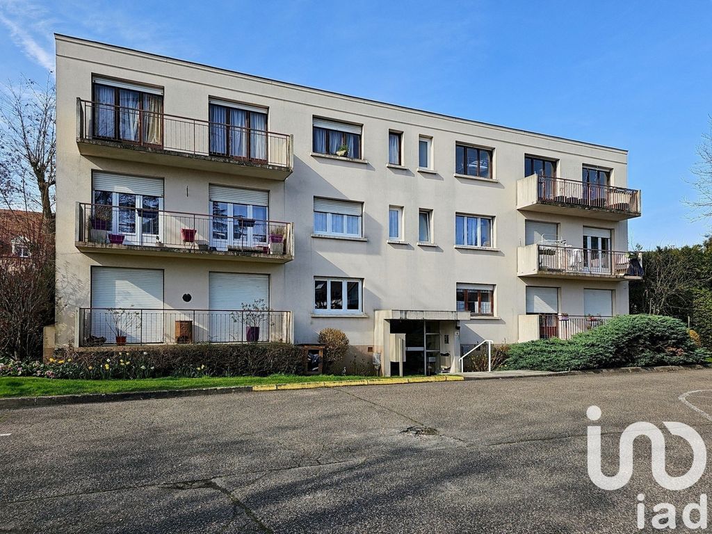 Achat appartement à vendre 2 pièces 40 m² - Brie-Comte-Robert