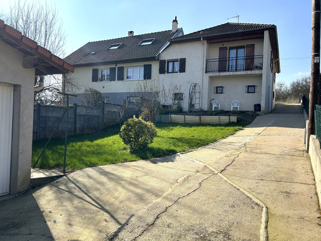 Achat maison à vendre 2 chambres 105 m² - Neuves-Maisons