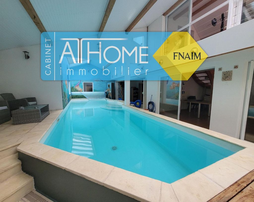 Achat maison à vendre 7 chambres 520 m² - Saint-Chamond