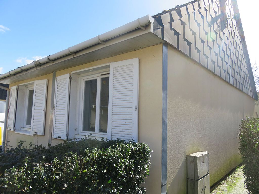 Achat maison à vendre 1 chambre 52 m² - Courdemanche