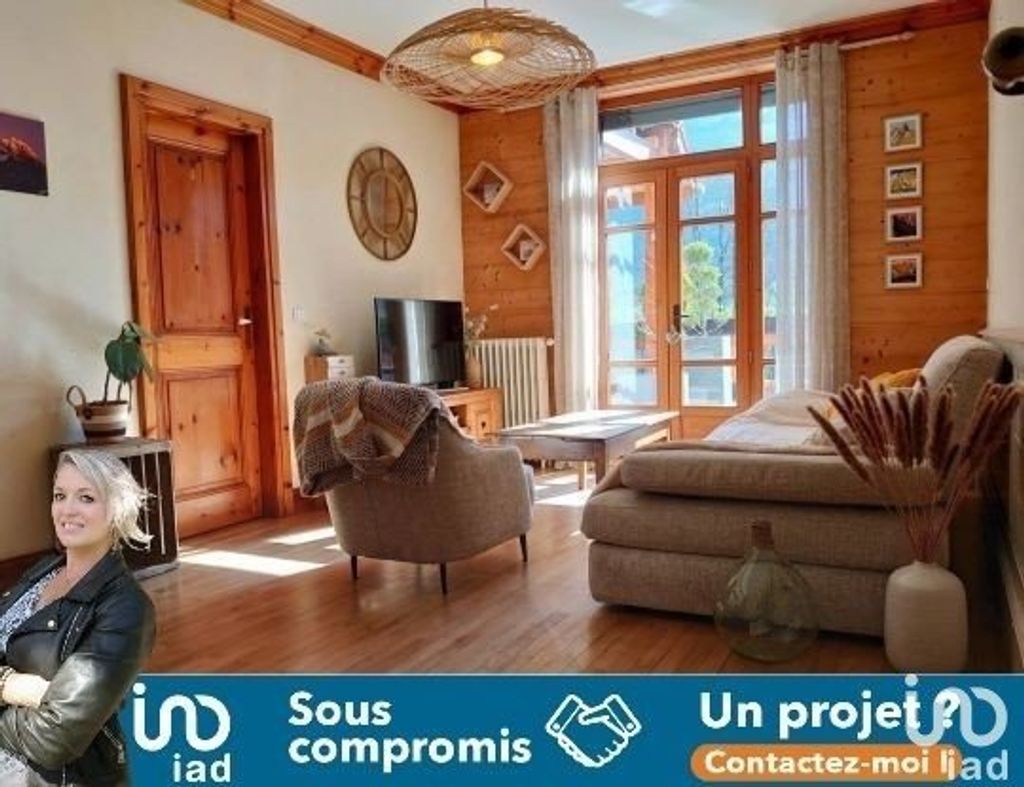 Achat appartement à vendre 4 pièces 94 m² - La Trinité