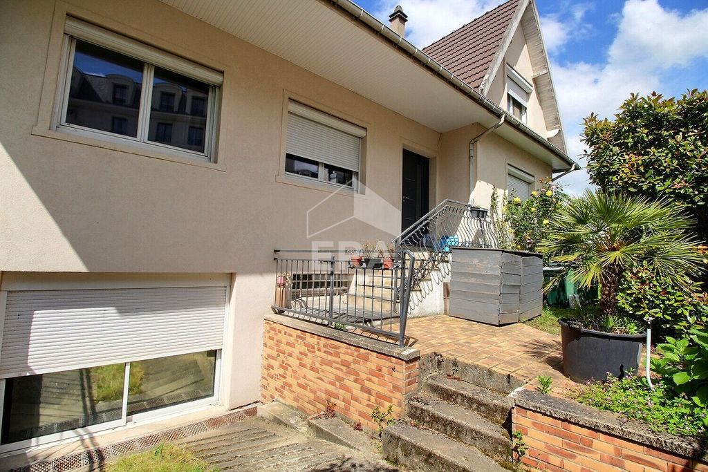 Achat maison à vendre 6 chambres 160 m² - Clamart