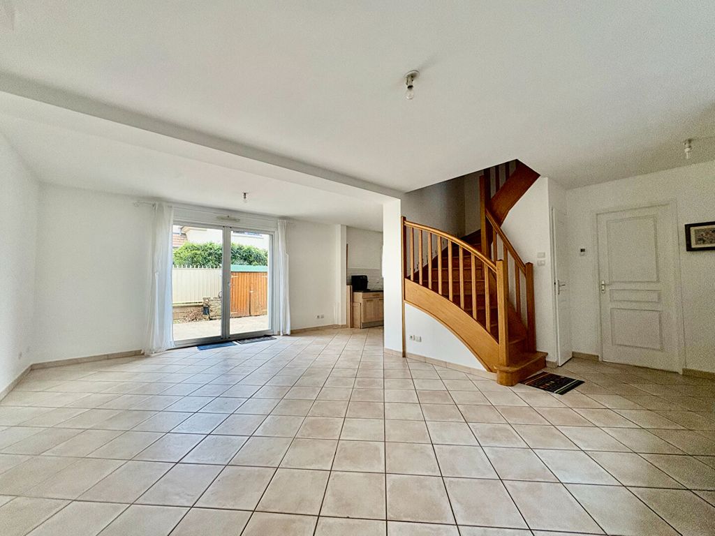 Achat maison à vendre 5 chambres 115 m² - Plaisir