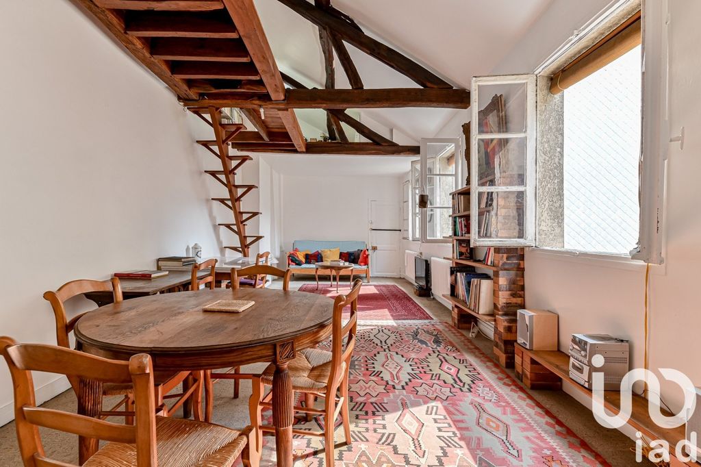 Achat loft à vendre 2 pièces 50 m² - Paris 18ème arrondissement