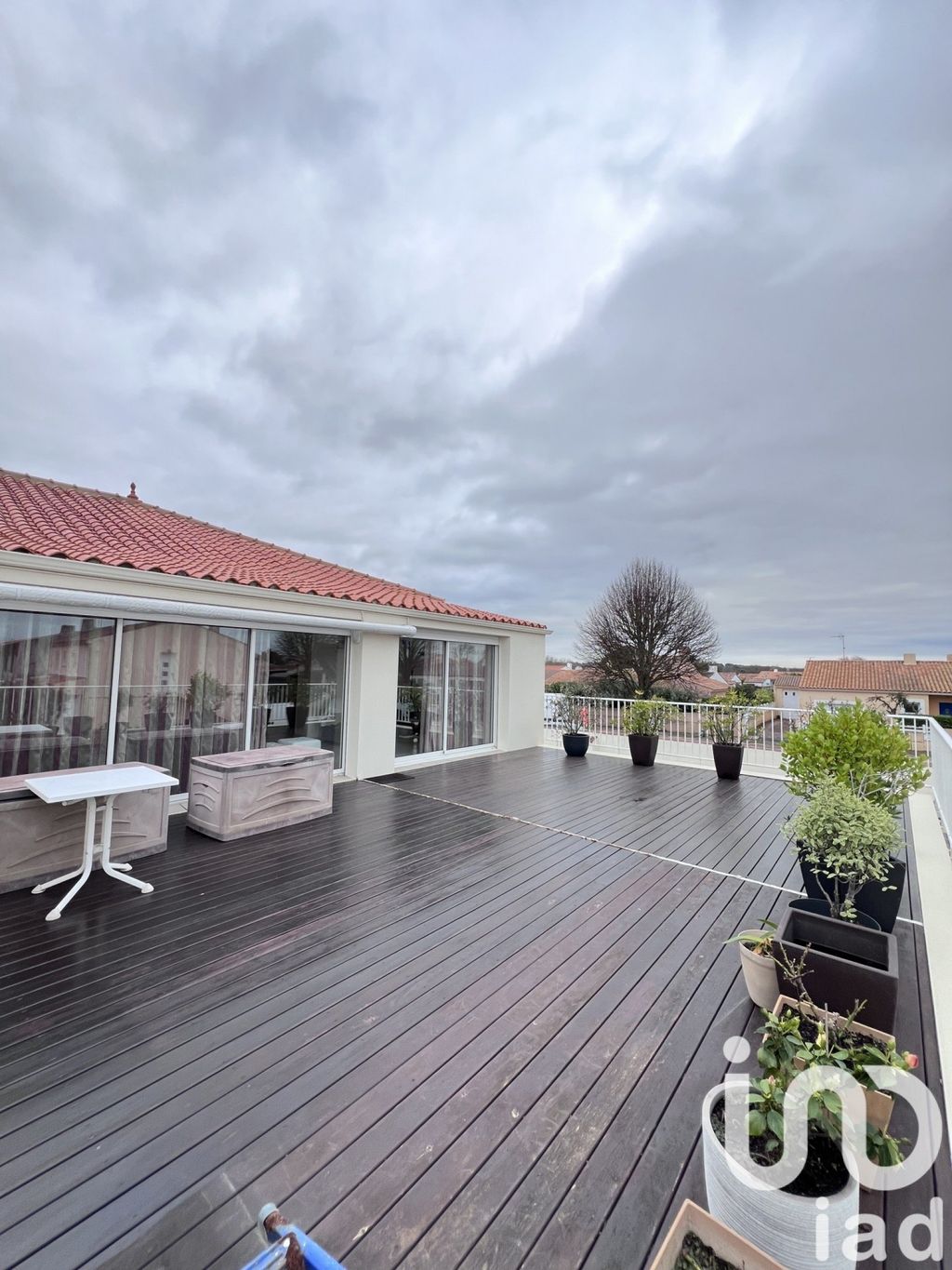 Achat appartement à vendre 4 pièces 98 m² - L'Île-d'Olonne