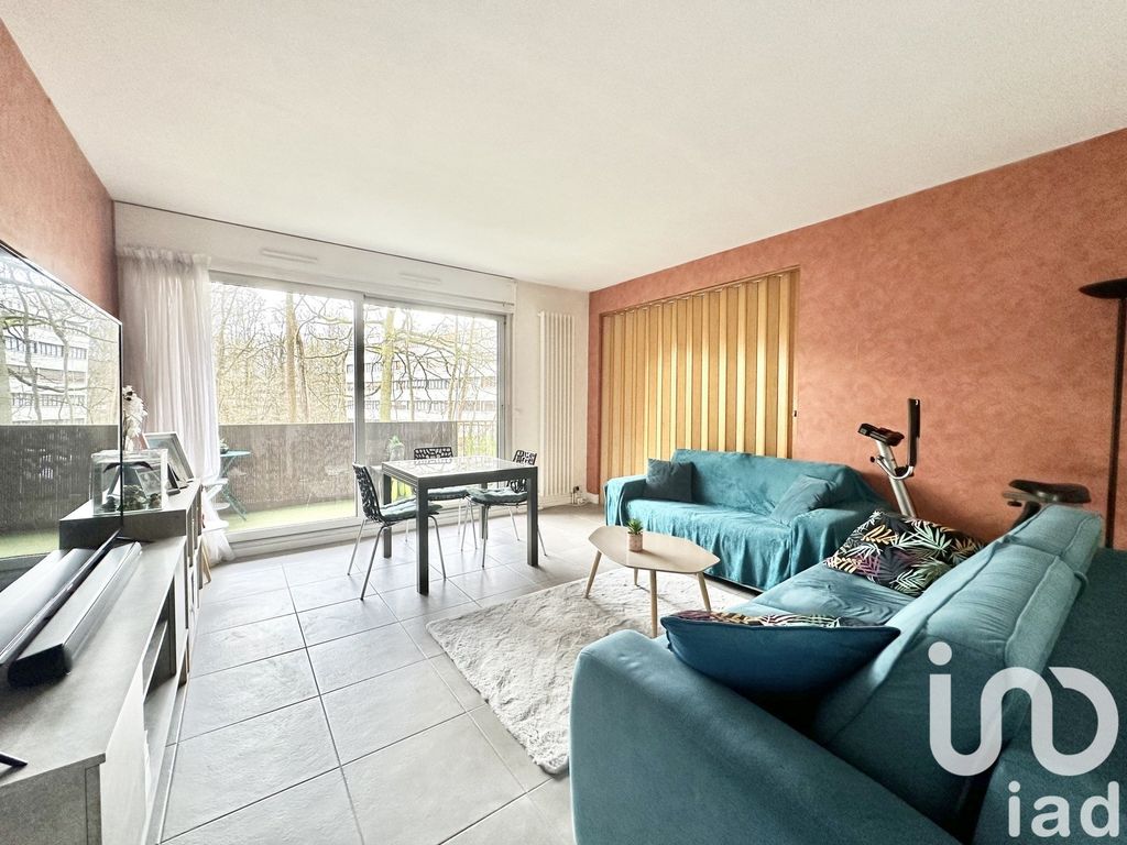 Achat appartement à vendre 3 pièces 68 m² - Vaux-le-Pénil