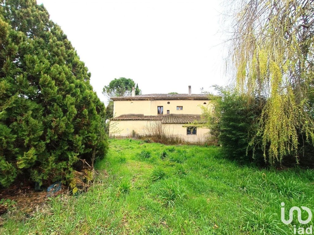 Achat maison à vendre 6 chambres 190 m² - Châteauneuf-du-Rhône