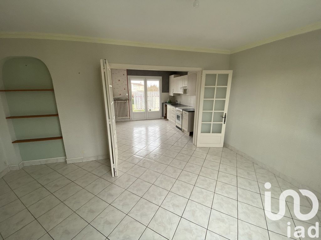 Achat maison à vendre 3 chambres 76 m² - Cholet