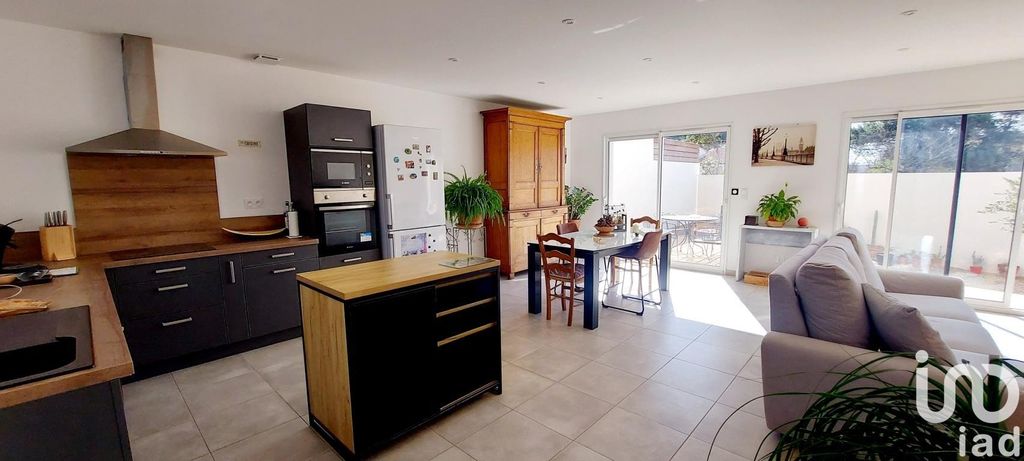 Achat maison à vendre 3 chambres 90 m² - Saint-Nazaire-d'Aude