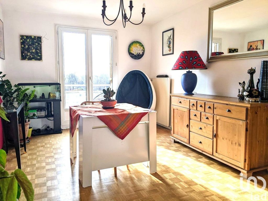 Achat appartement à vendre 4 pièces 73 m² - Maisons-Alfort