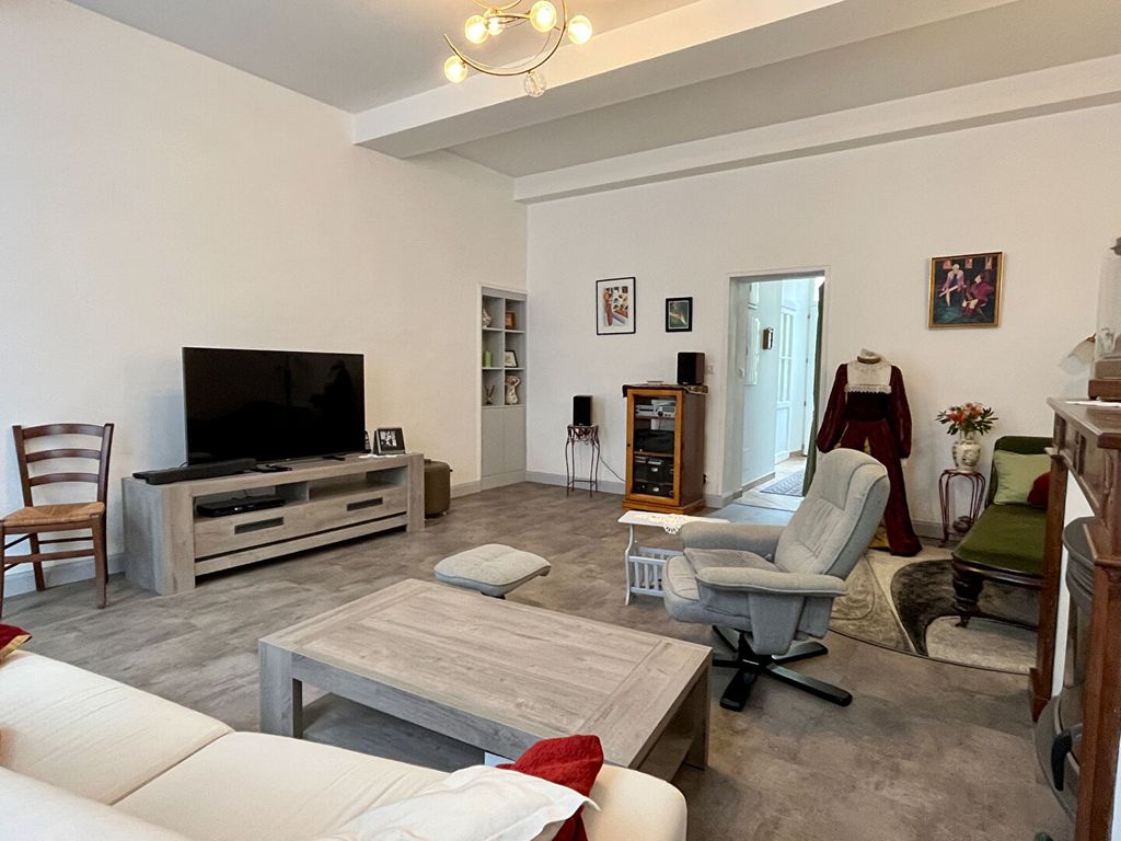 Achat maison à vendre 2 chambres 138 m² - Nérac